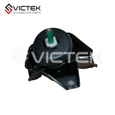 Подушка двигателя правая CS35PLUS 1001770-BQ04